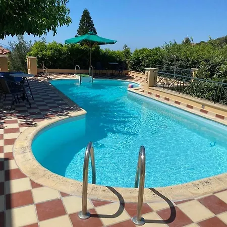 Tzitzifies * Kourouklata