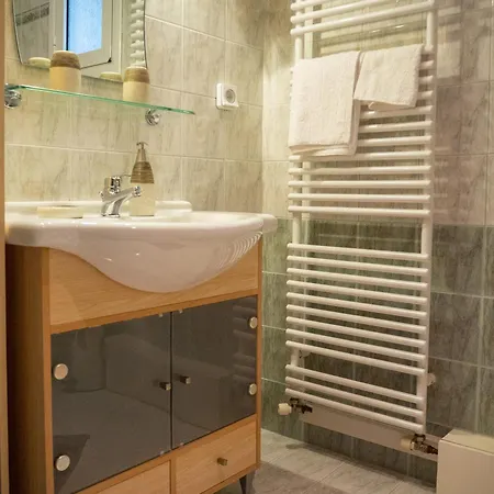 Tzitzifies * Kourouklata