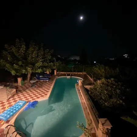 Tzitzifies * Kourouklata